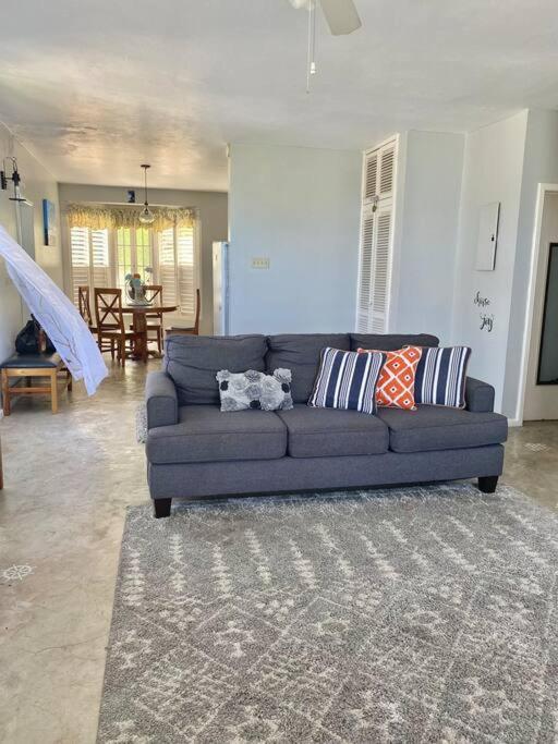 Coastal Beauty - Beautiful Penthouse Condo In Ocho Rios Exterior photo